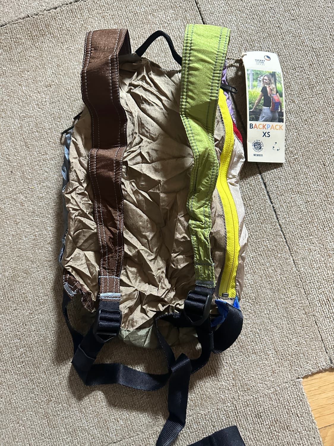 티켓투더문 xs 유니크 백팩(6L) 상품이미지2