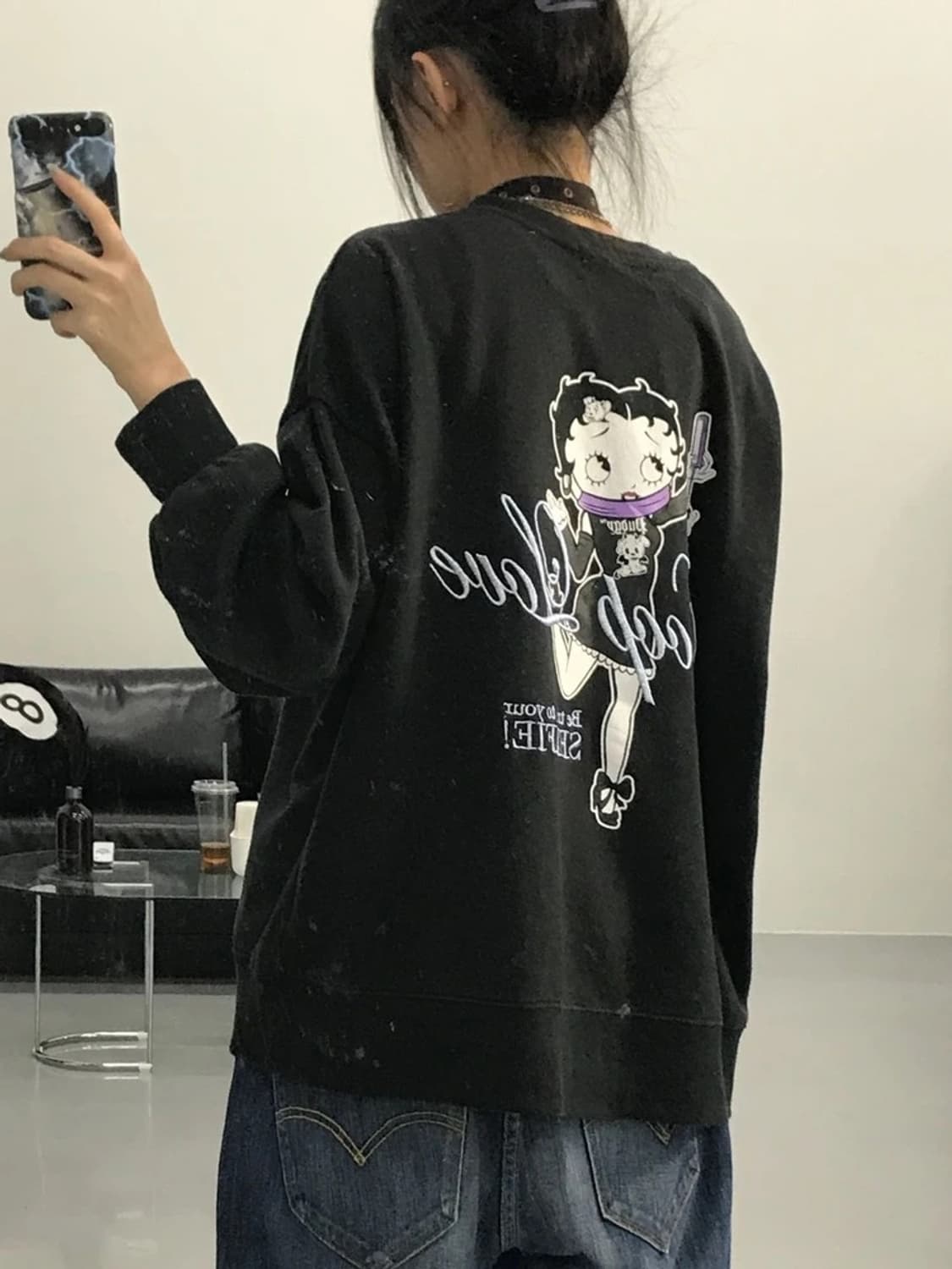 베티붑 후면 프린팅 맨투맨 상품이미지1