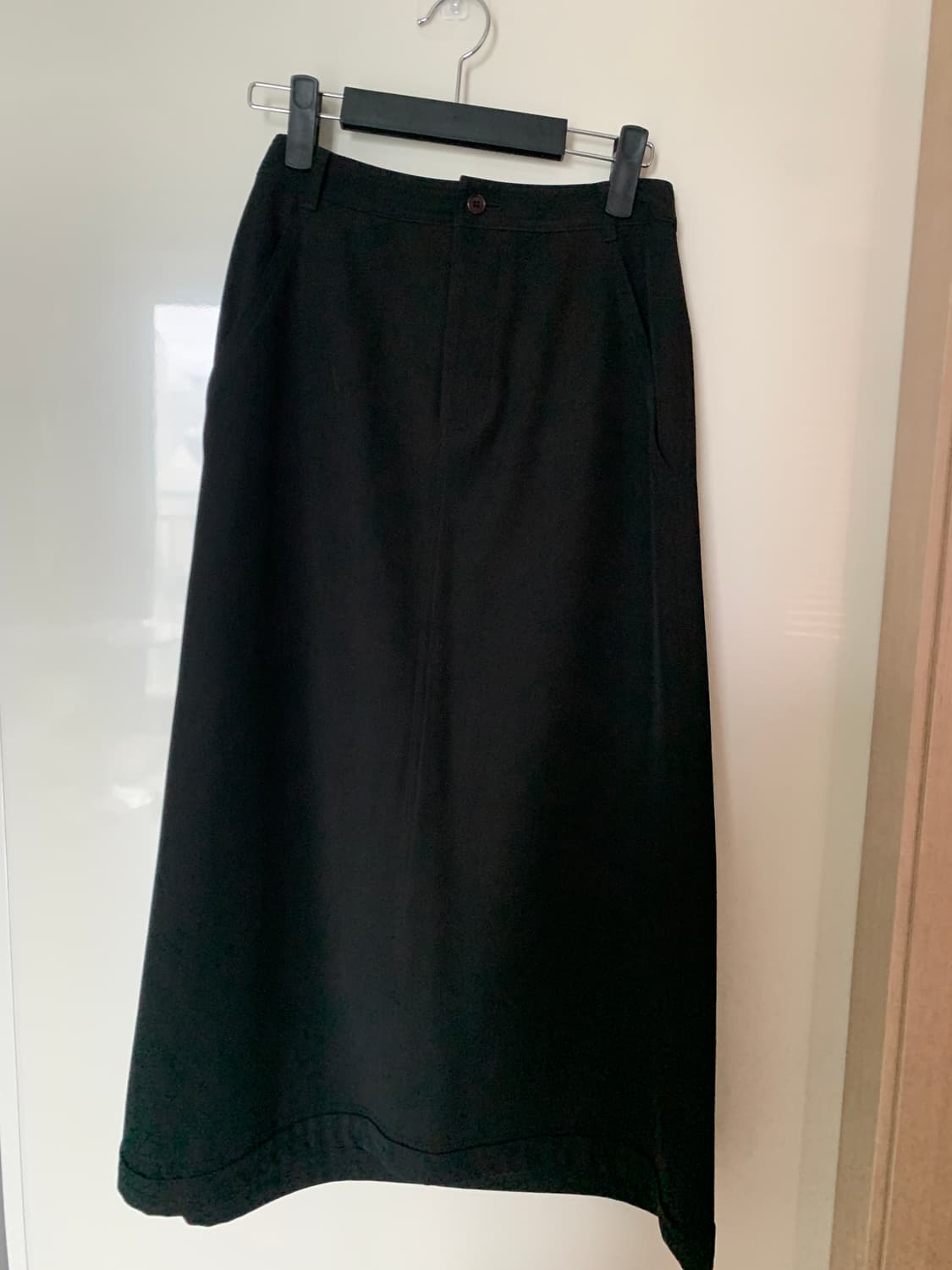 지초이 슈나 롱스커트 블랙 1 상품이미지1