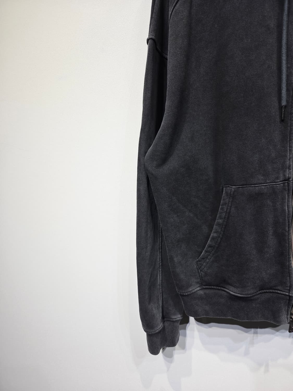 DIMITRI BLACK 디미트리블랙 올시즌아이템 워싱 후드 집업 상품이미지4