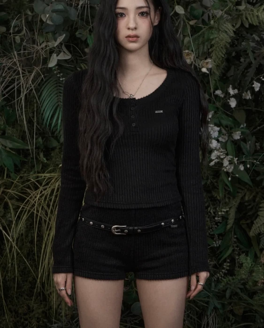 카키포인트 Ribbed Button T-shirt 상품이미지1