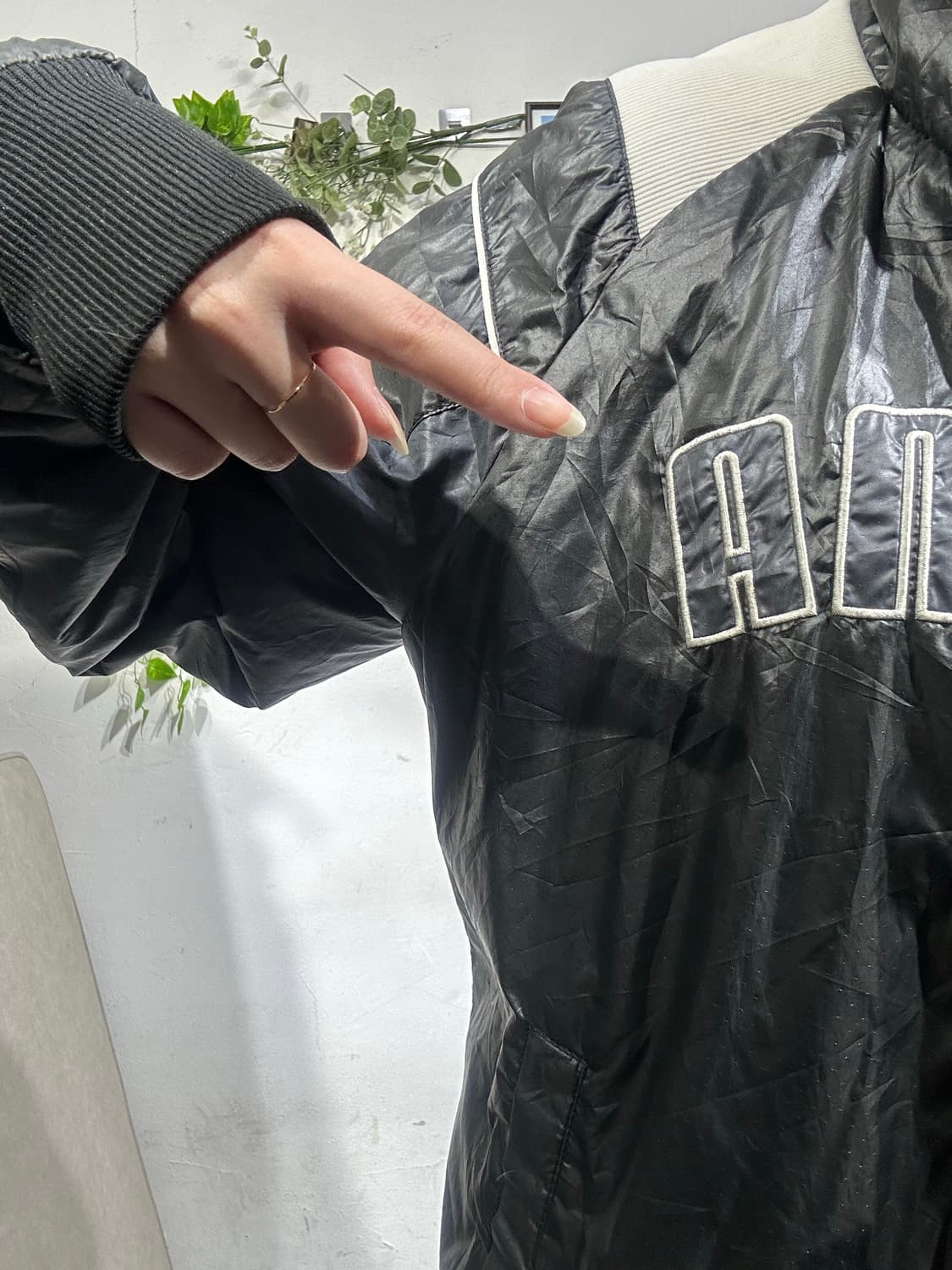 푸마 블랙 그레이 로고 스펠아웃 바람막이 자켓 L 상품이미지4