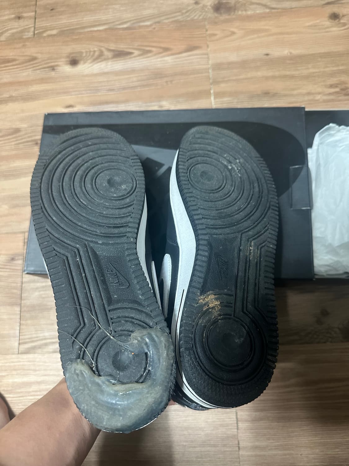 나이키 X 슈프림 X 꼼데가르송 에어포스 260 상품이미지6