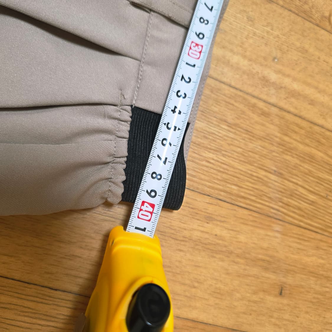 무신사 슬랙스 L 밴딩 슬랙스 정장 바지 베이지 슬랙스 바지 32 상품이미지5