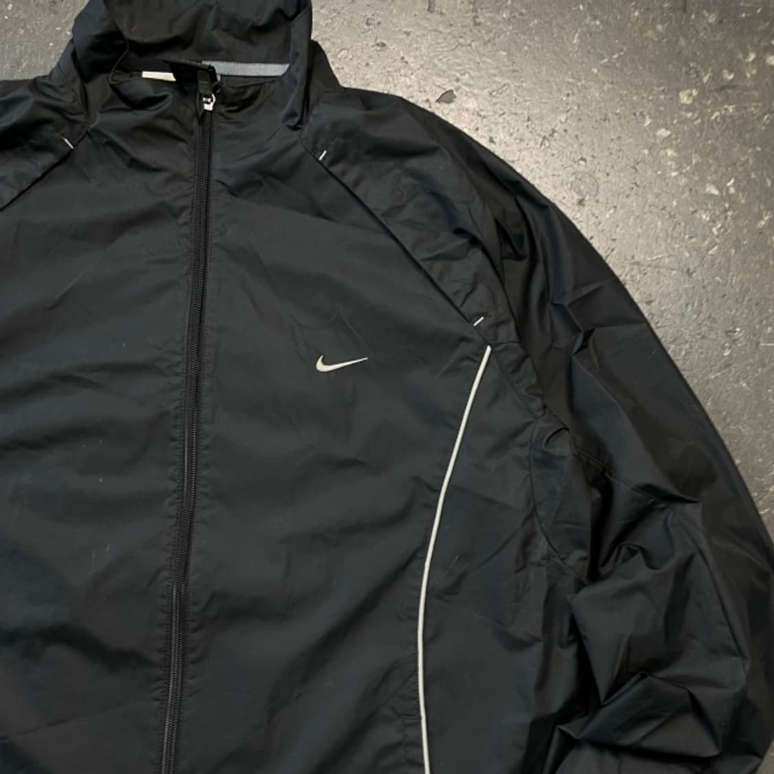 105 나이키 스우시 바람막이  상품이미지2