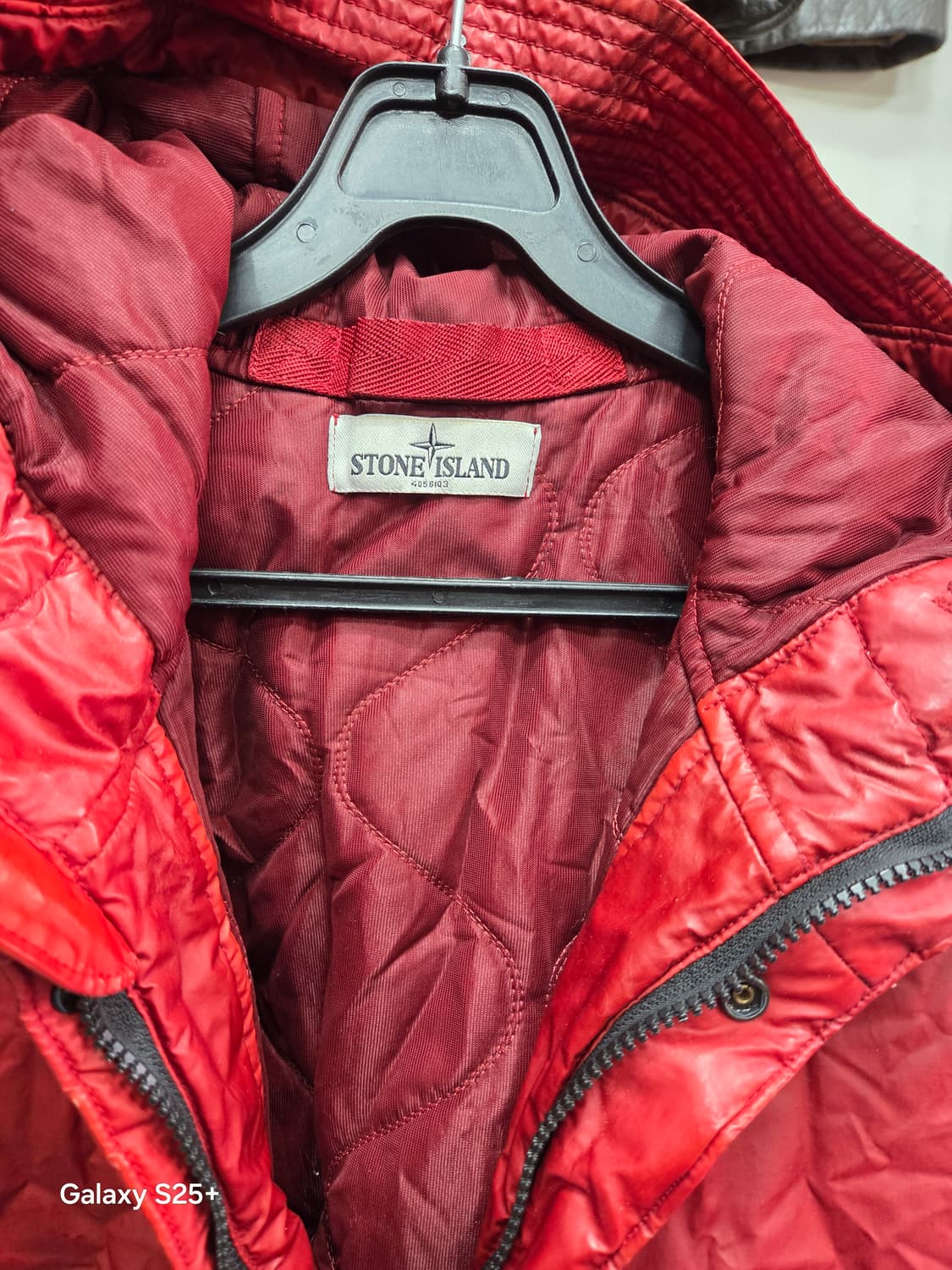 스톤   아일랜드   레드   패딩 상품이미지2