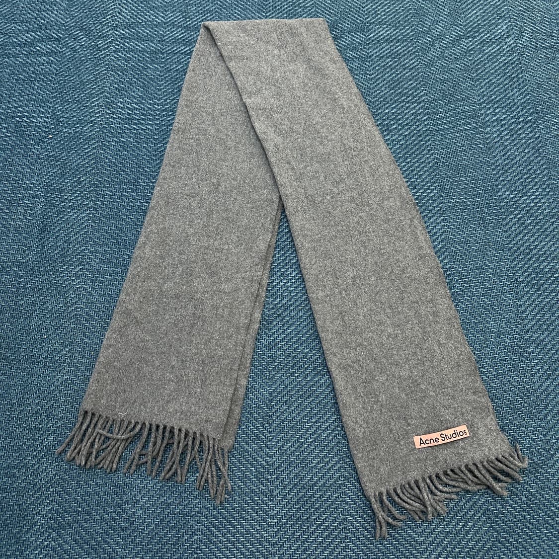 [Os] 아크네스튜디오 머플러 상품이미지2