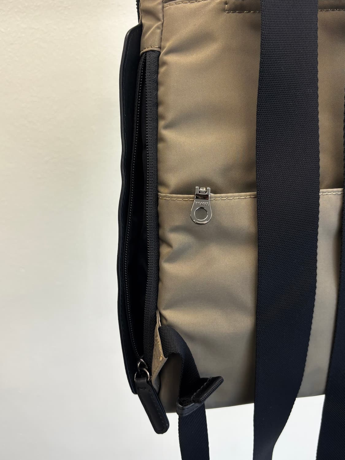 Y’SACCS 코듀라 레더 백팩 상품이미지6