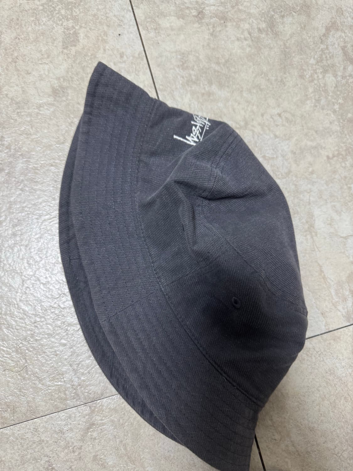 스투시 버킷햇 차콜 L 상품이미지1