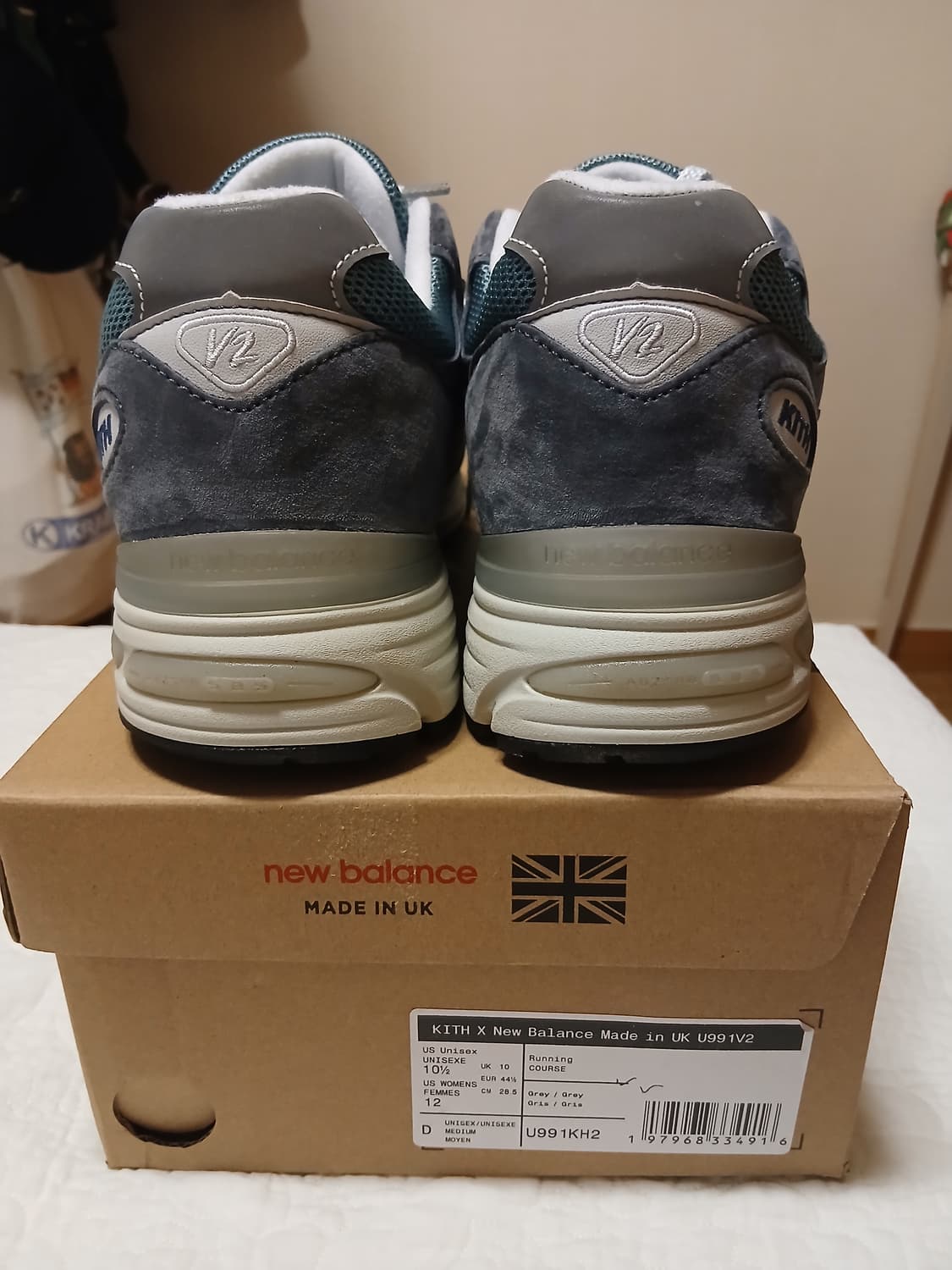 뉴발란스&키스 991 v2  상품이미지4