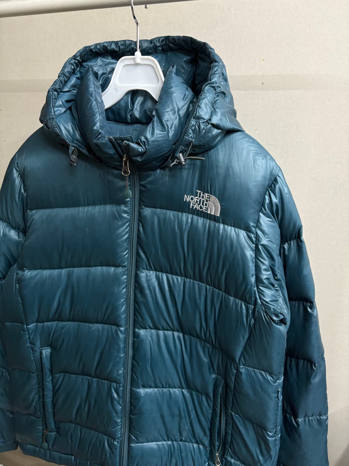 노스페이스 후디 패딩 상품이미지2