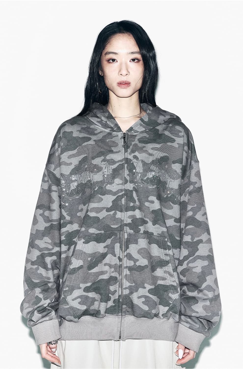 YEEL STUDDED ZIPUP HOODIE OVERSIZED CAMO 상품이미지1