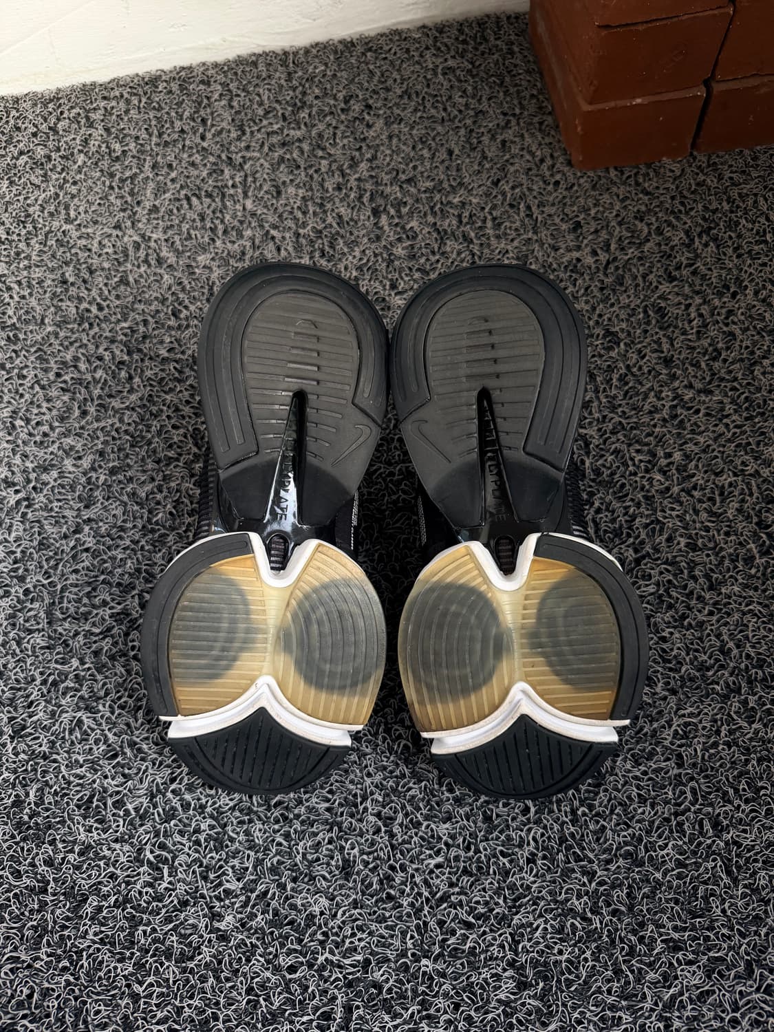 나이키 에어 줌 수퍼랩 트레이닝화 블랙 250mm  상품이미지5