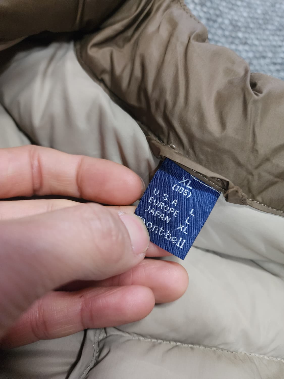 몽벨 경량 패딩 브라운 패딩 105 XL 상품이미지3