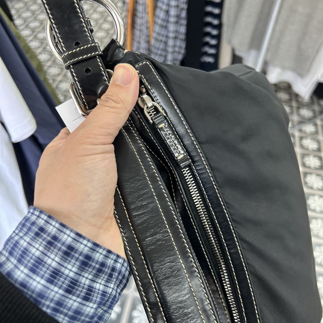 16560 - 프라다 리나일론 호보백 상품이미지8