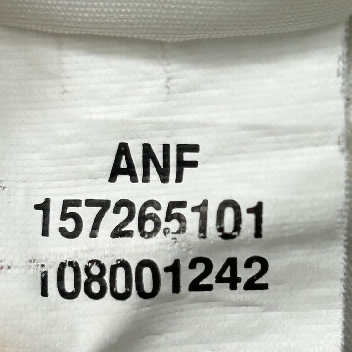 ABERCROMBIE & FITCH 센터로고 화이트 반팔티 M 상품이미지6