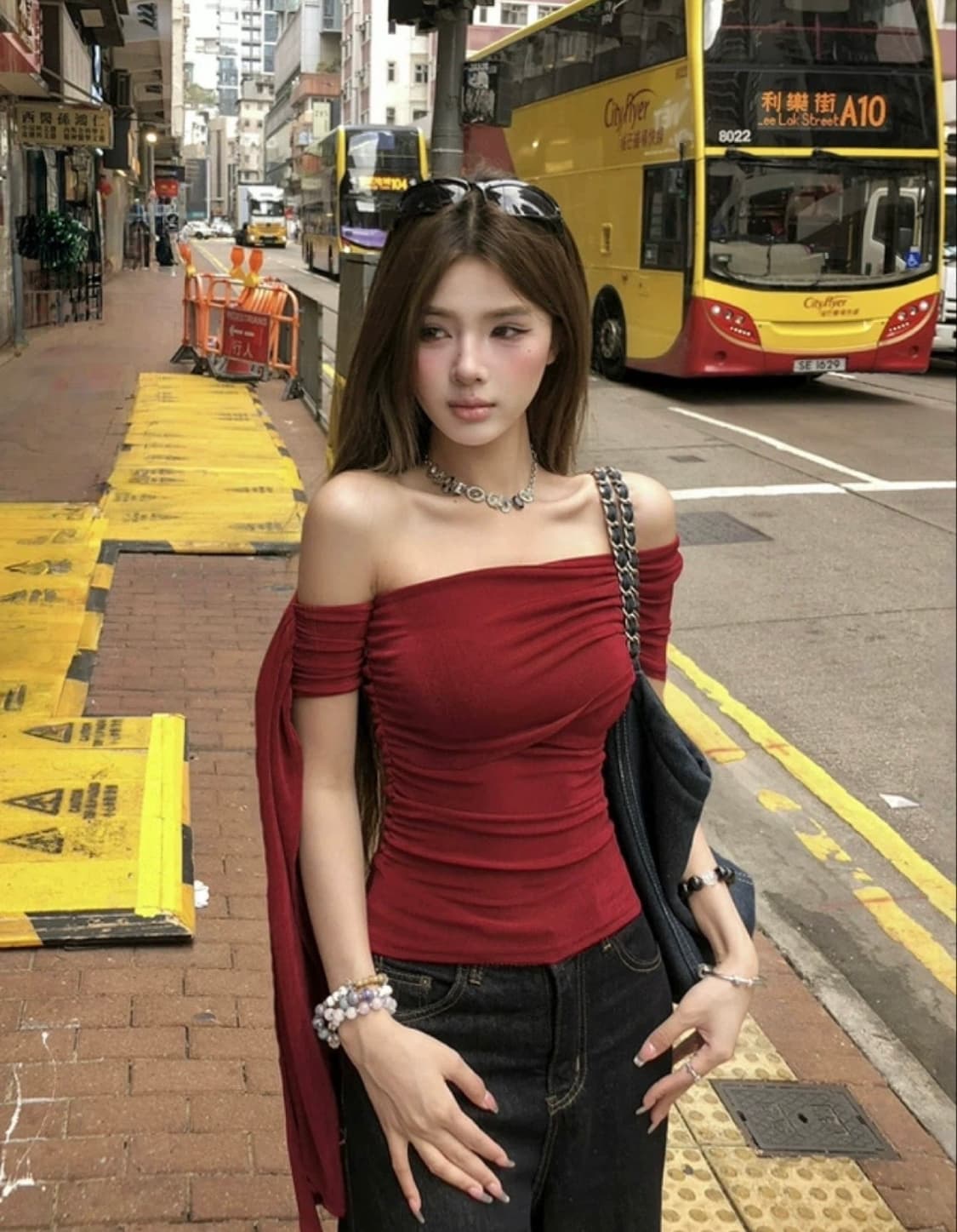 원숄더 리본 레드 티셔츠 상품이미지1