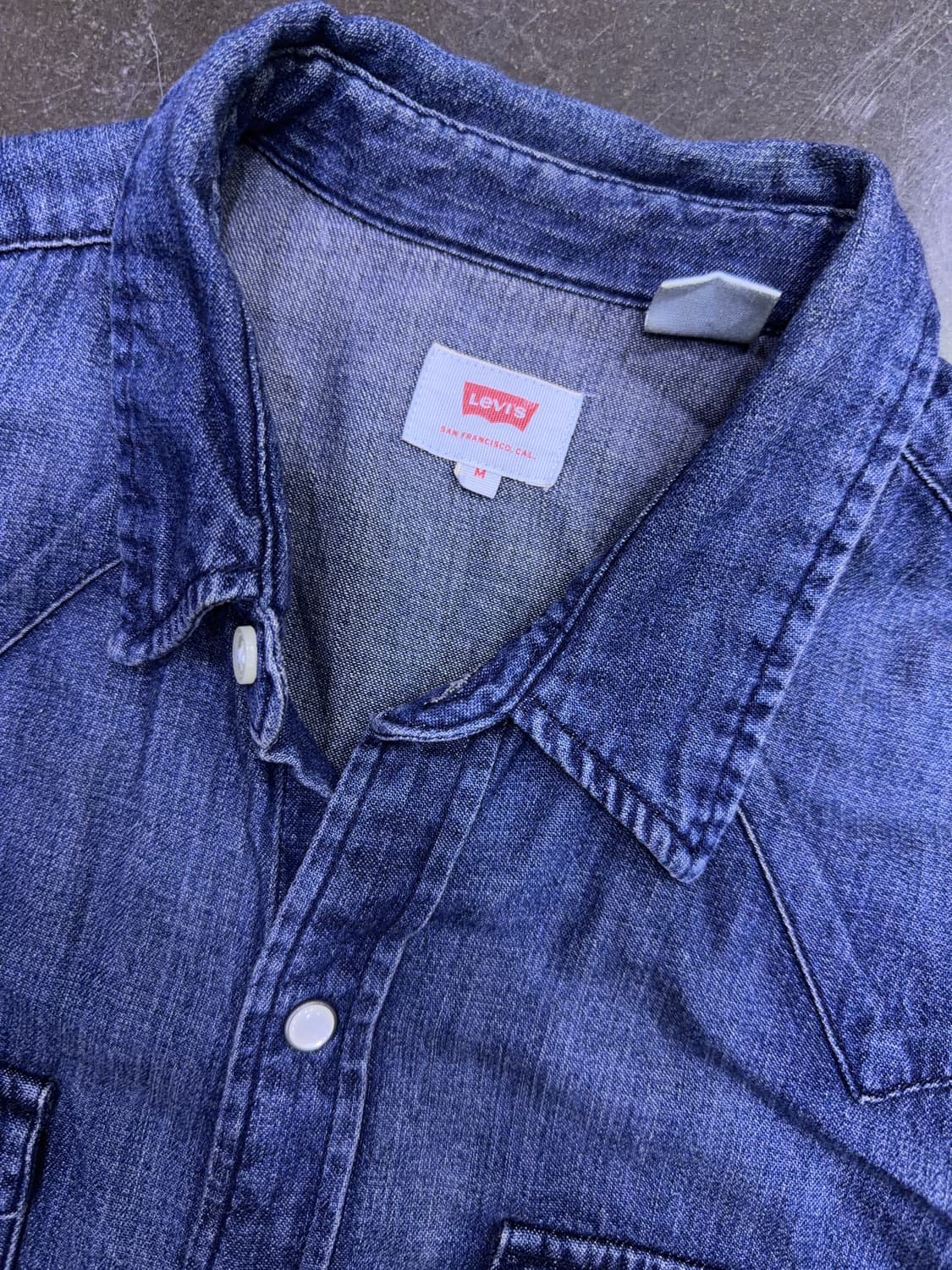 리바이스 빈티지 워싱 웨스턴셔츠 청남방 데님셔츠 인디고 M 상품이미지4