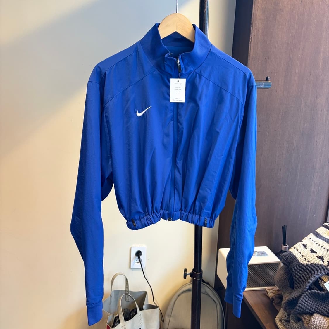 15625 - 나이키 크롭 바람막이 자켓 상품이미지2