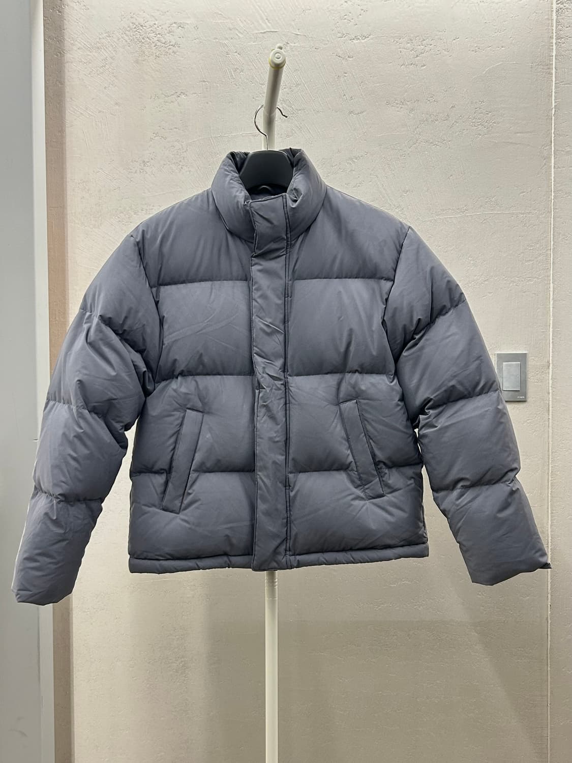 INSILENCE(인사일런스) 회색 패딩 점퍼 상품이미지2