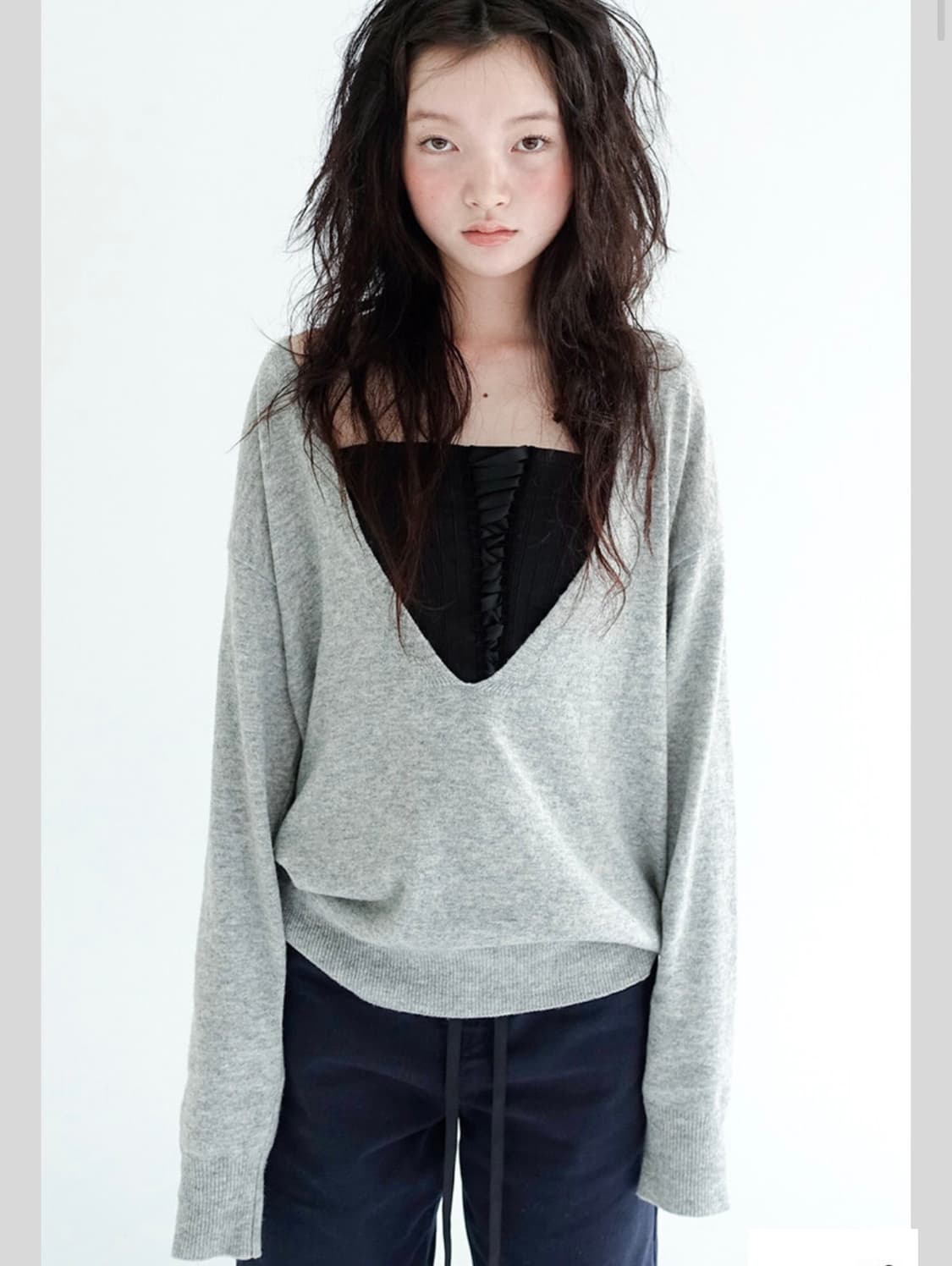 샵페어리 deep neck knit 그레이 상품이미지1