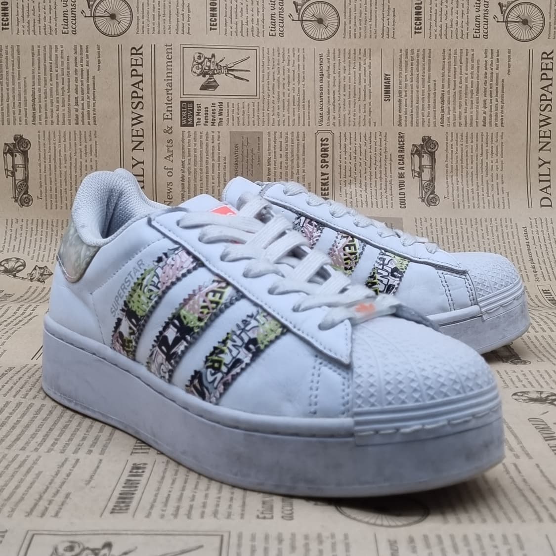 아디다스 슈퍼스타  플랫폼 스니커즈250 상품이미지1