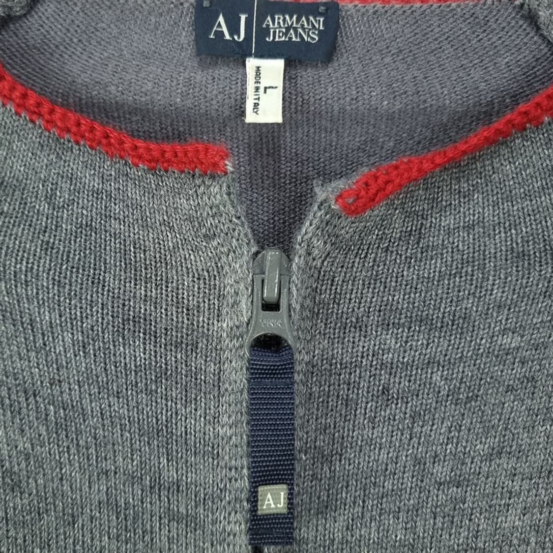 [아르마니] 사이드라인 카라리스 슬림핏 니트 집업 가디건 P01526 상품이미지8