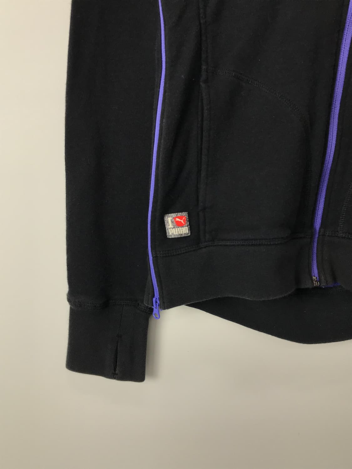 'PUMA' Black & Purple High-Neck Zip-Up  상품이미지9