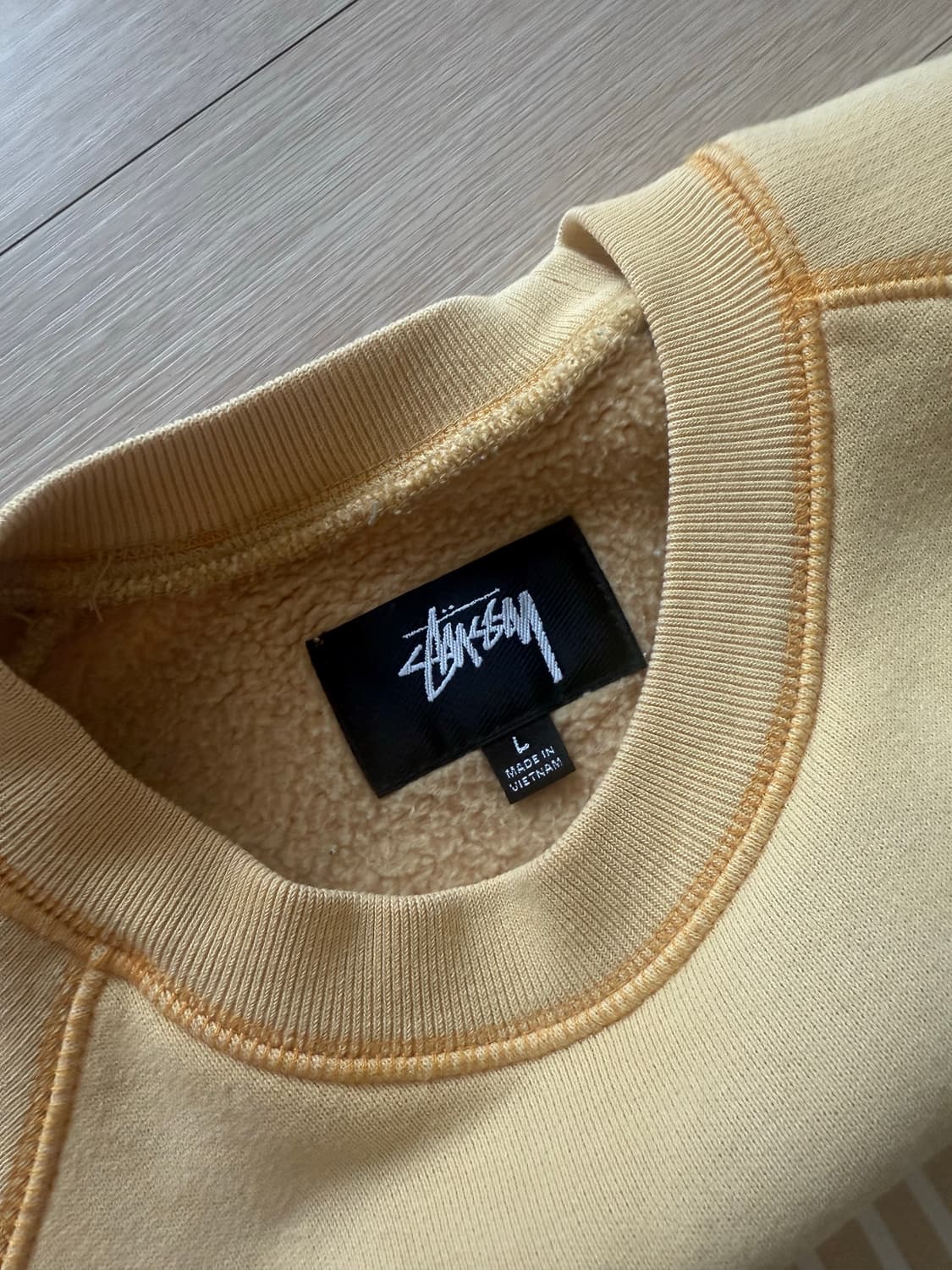 스투시 오버로크 바시티 래글런 크루넥 허니 맨투맨L 상품이미지3