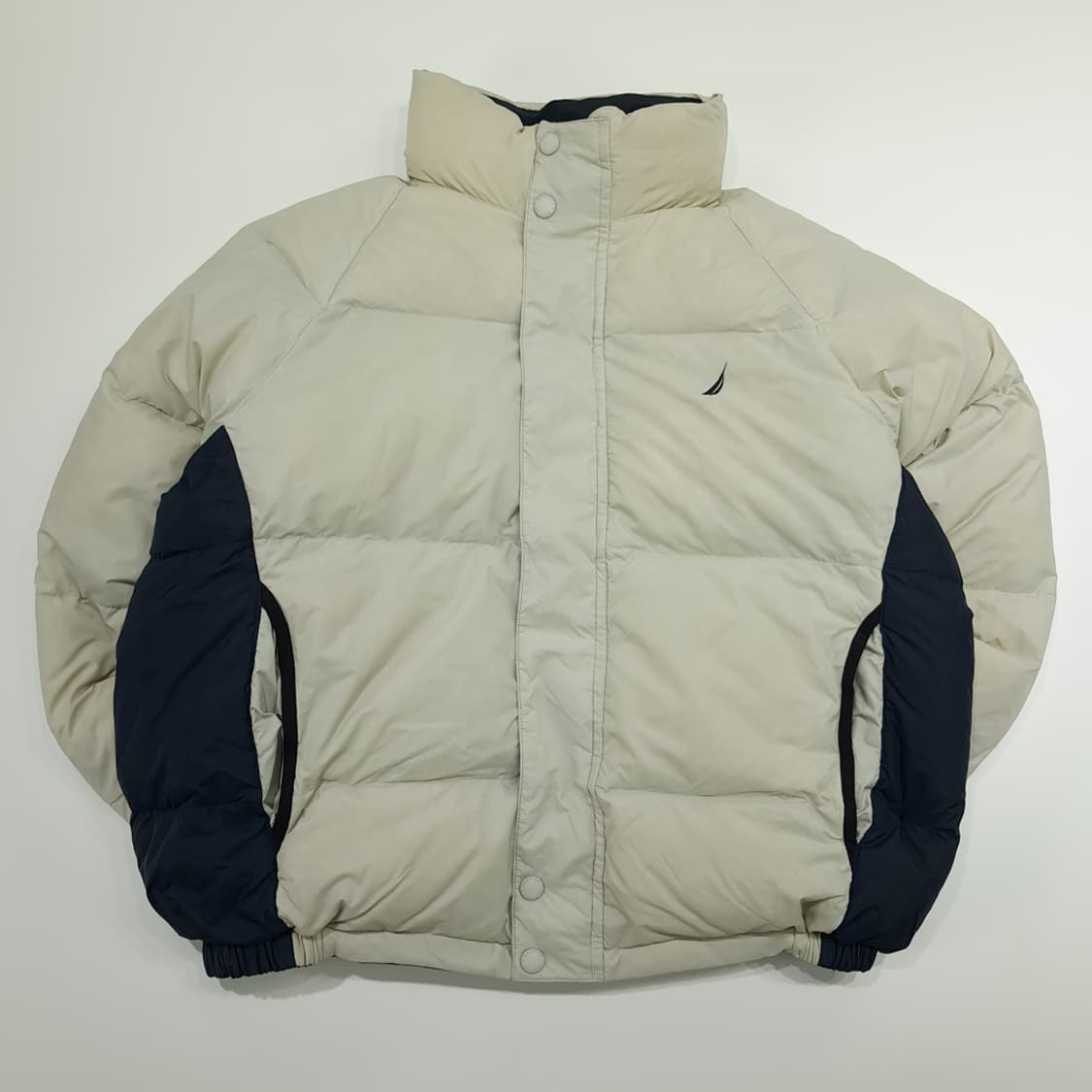 CN968 L 노티카 클래식 네이비 아이보리 구스다운 양면 패딩 점퍼 상품이미지5