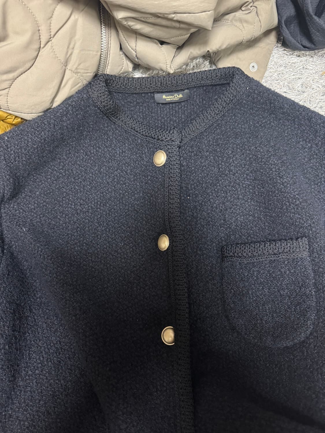 여성 마시모두띠 골든 버튼 디테일 텍스처드 니트 가디건: M사이즈 상품이미지5