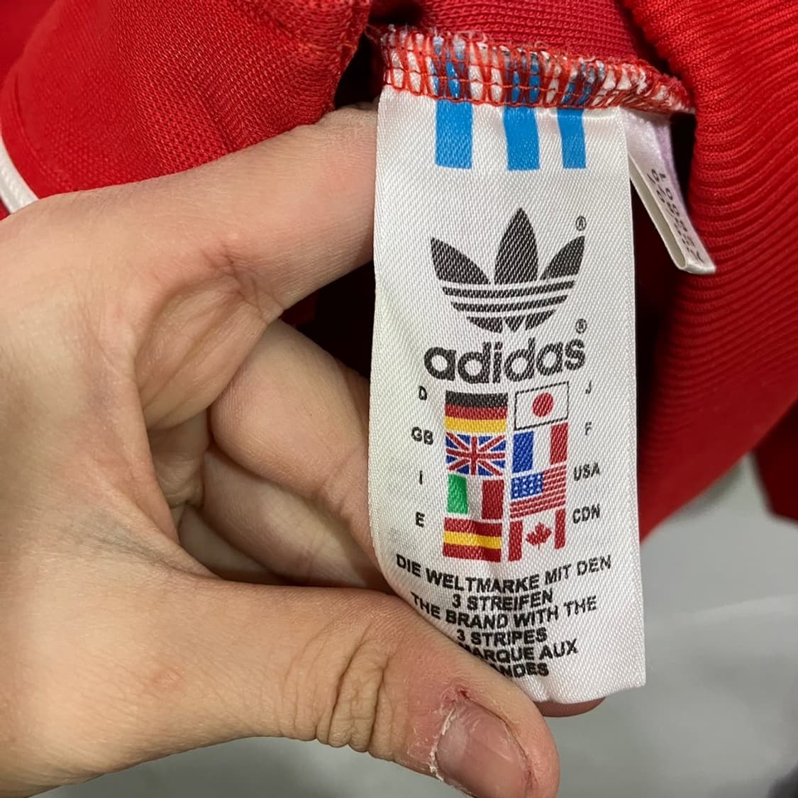 아디다스 페루 트랙탑 상품이미지5