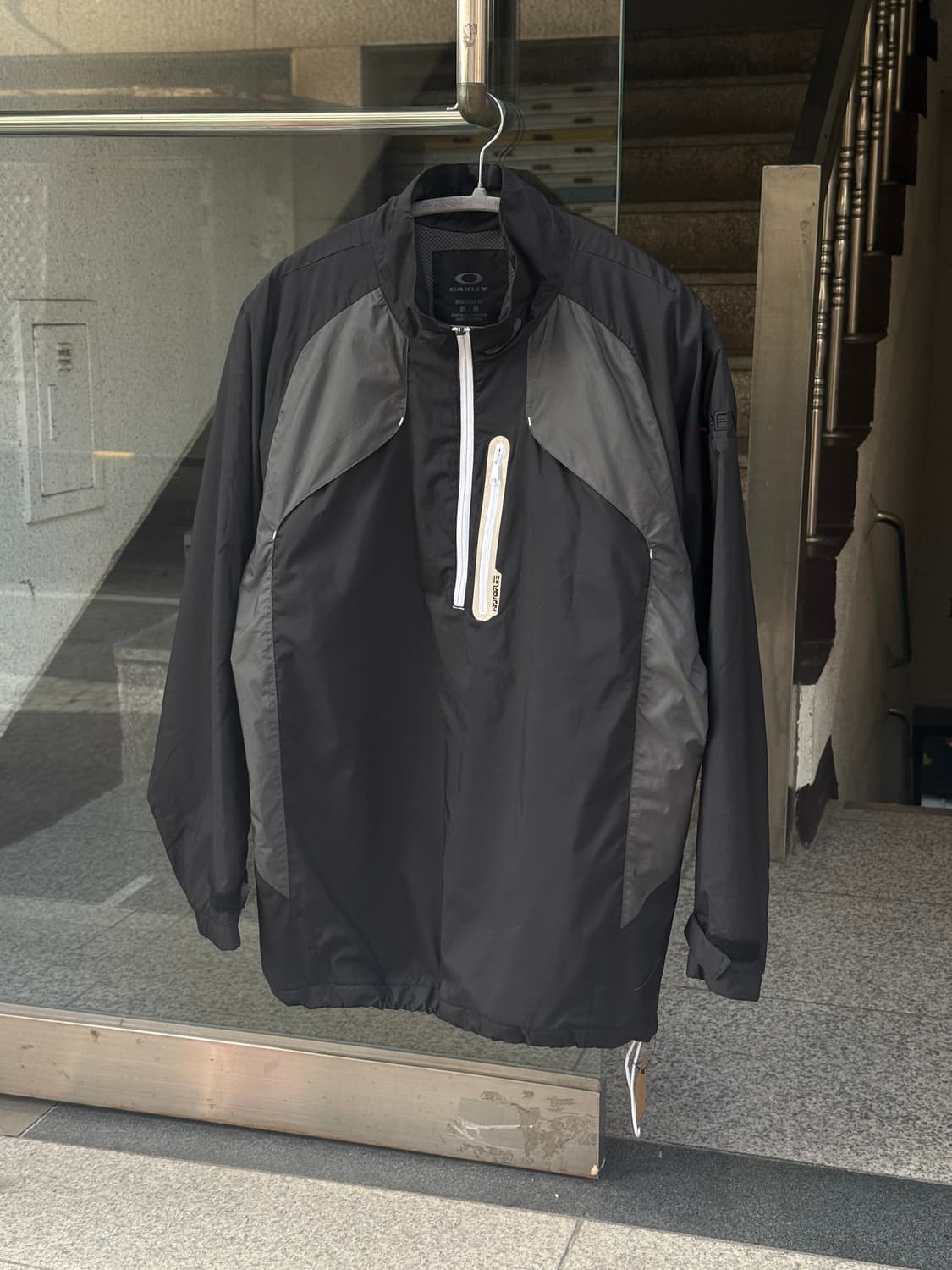 오클리(Oakley)소프트 택티컬 하프 윈드 자켓 상품이미지3