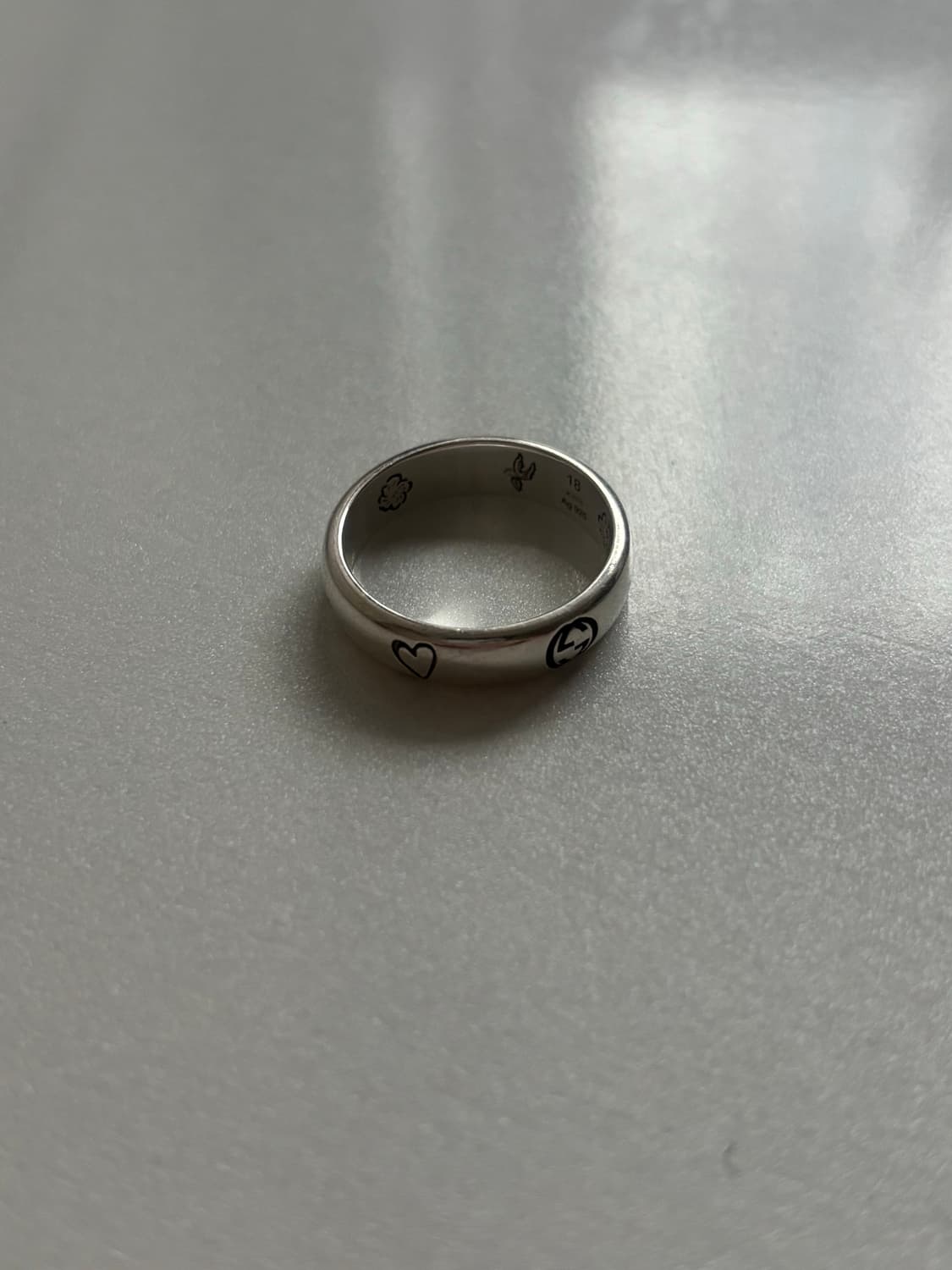 구찌 블라인드포러브 반지 18호 상품이미지1