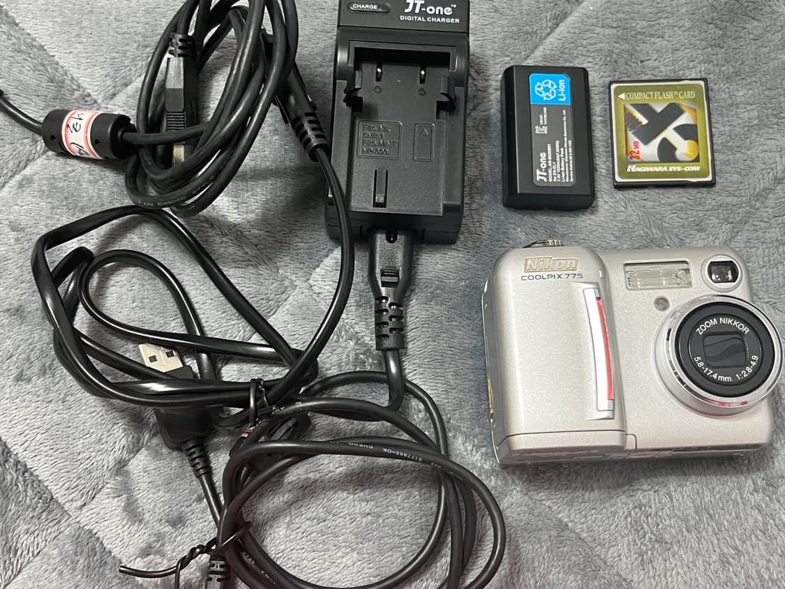 니콘 쿨픽스 775 디카 상품이미지3