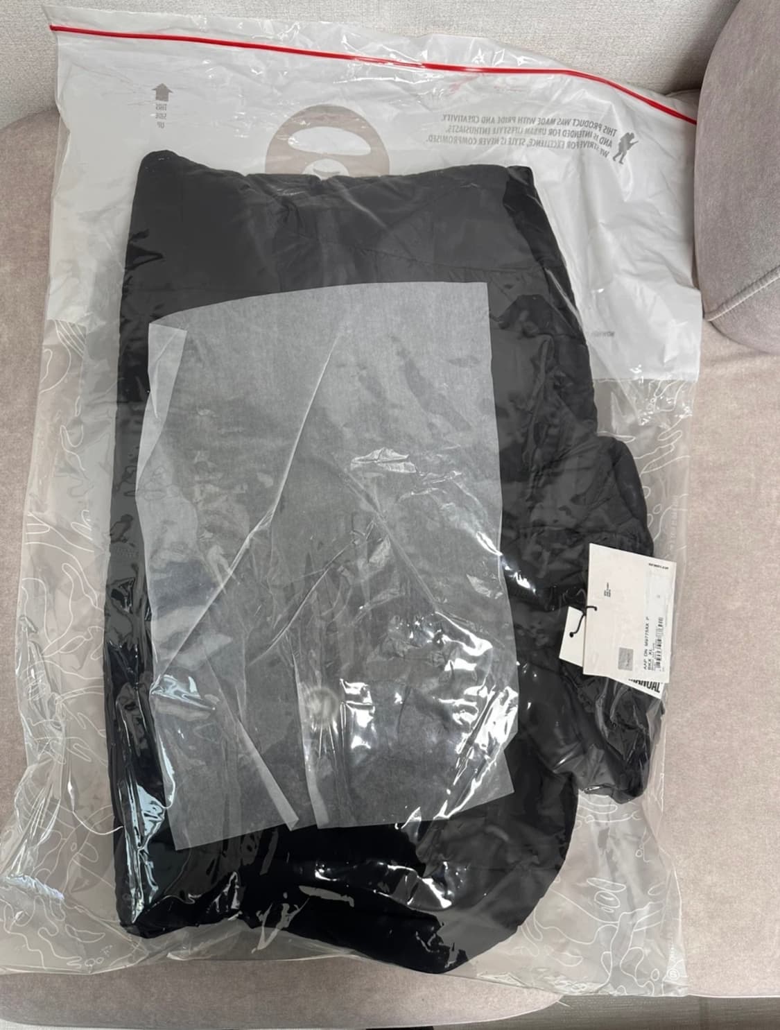 [XL] 노매뉴얼 X 에이프 문페이스 경량패딩 상품이미지3