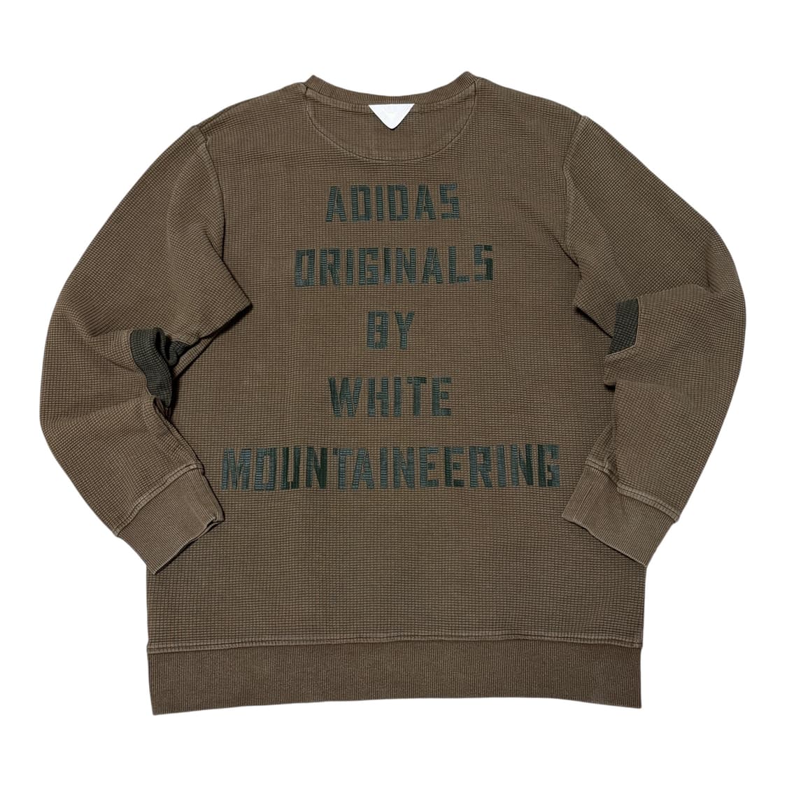 아디다스 X 화이트 마운티니어링 17F/W 카키 브라운 와플 맨투맨 상품이미지2