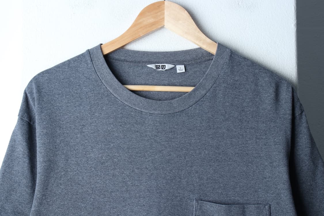(L-XL) 유니클로 반팔 티셔츠 U라인 포켓 그레이 무지-H32742 상품이미지3