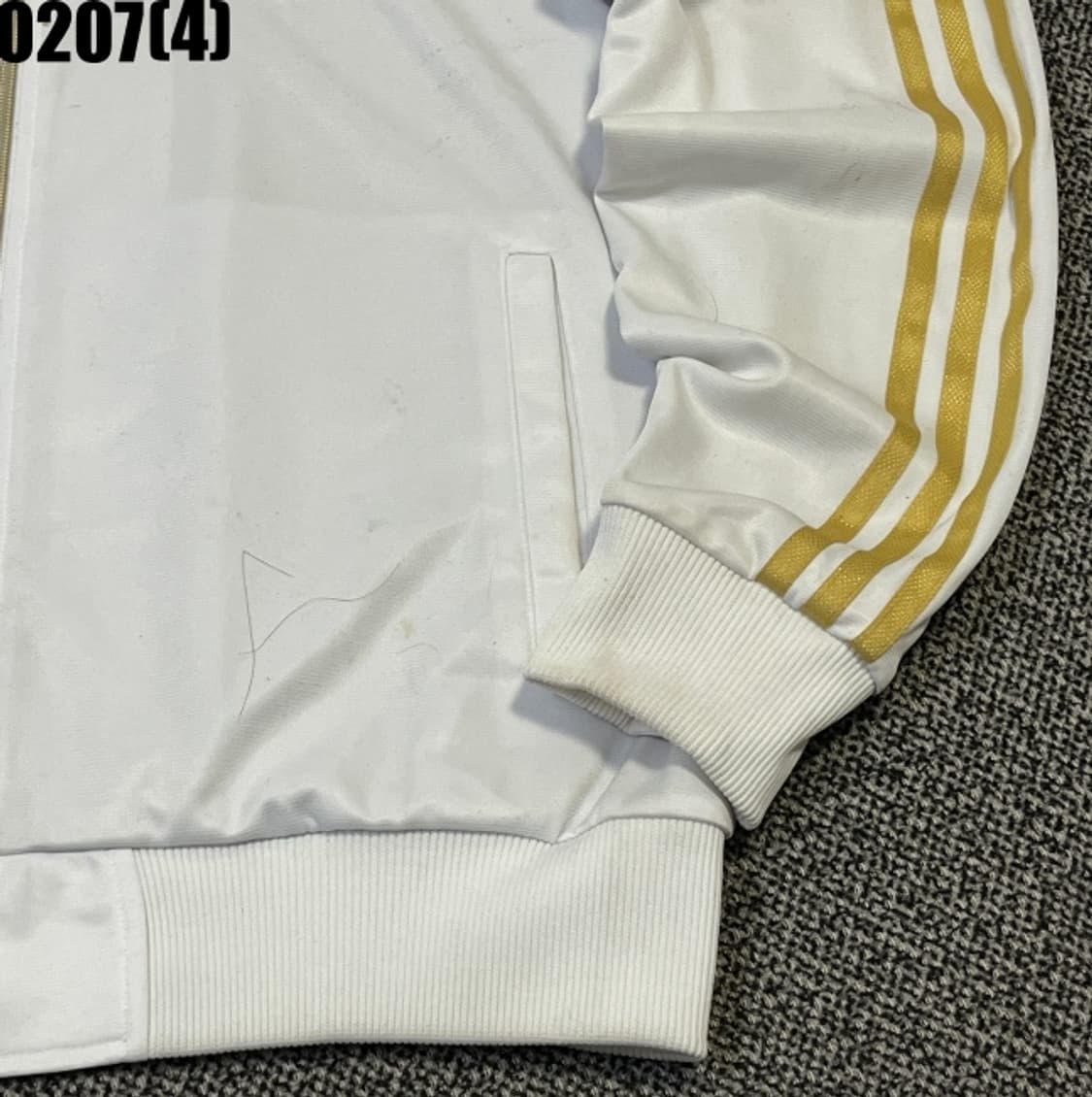 [100] 아디다스 오리지널 화이트 골드 삼선 집업 트랙탑 0207(4) 상품이미지2