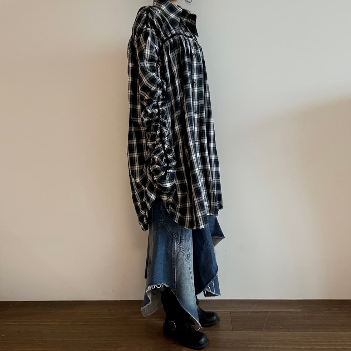 KIDILL Ruched Plaid Oversized Shirt 상품이미지3