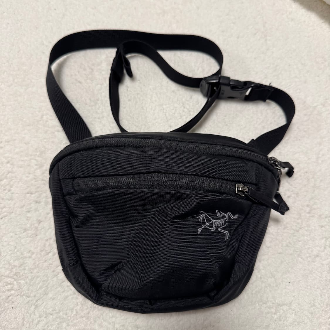 아크테릭스 맨티스 1 웨이스트팩 블랙 상품이미지1