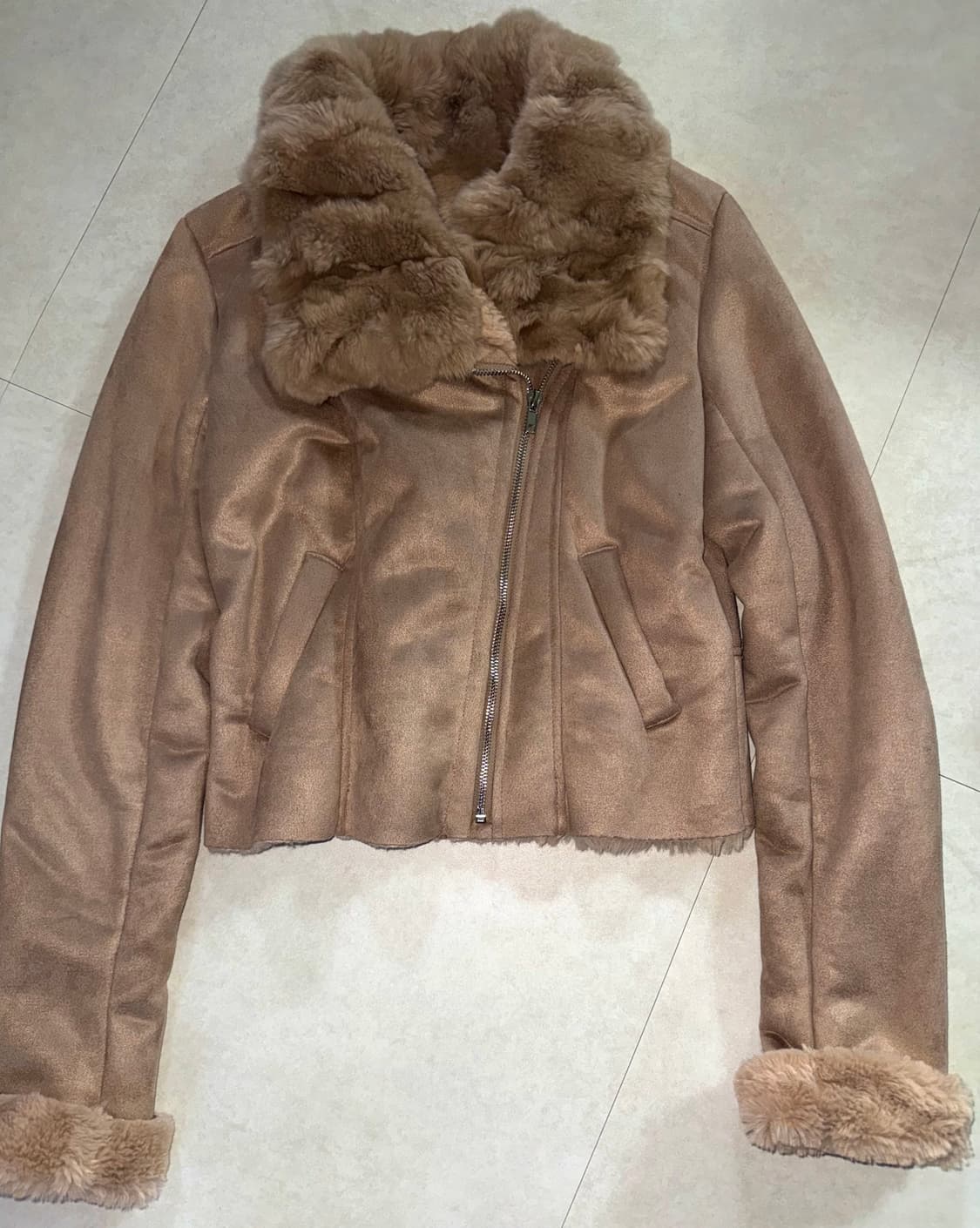 베이지 무스탕 / 브라운 자켓 상품이미지1