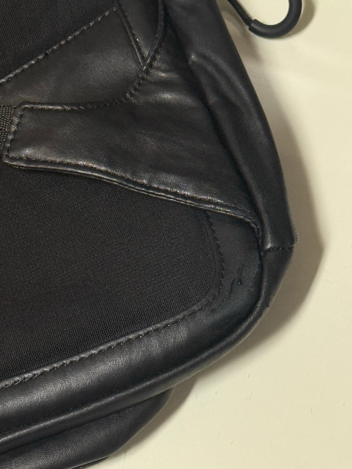 미스치프 롬버스 미니 백팩 블랙 상품이미지2