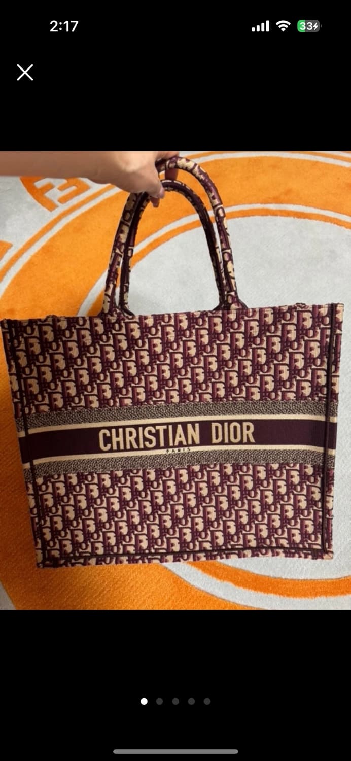 디올 북토트백 라지 버건디색상 판매 상품이미지1