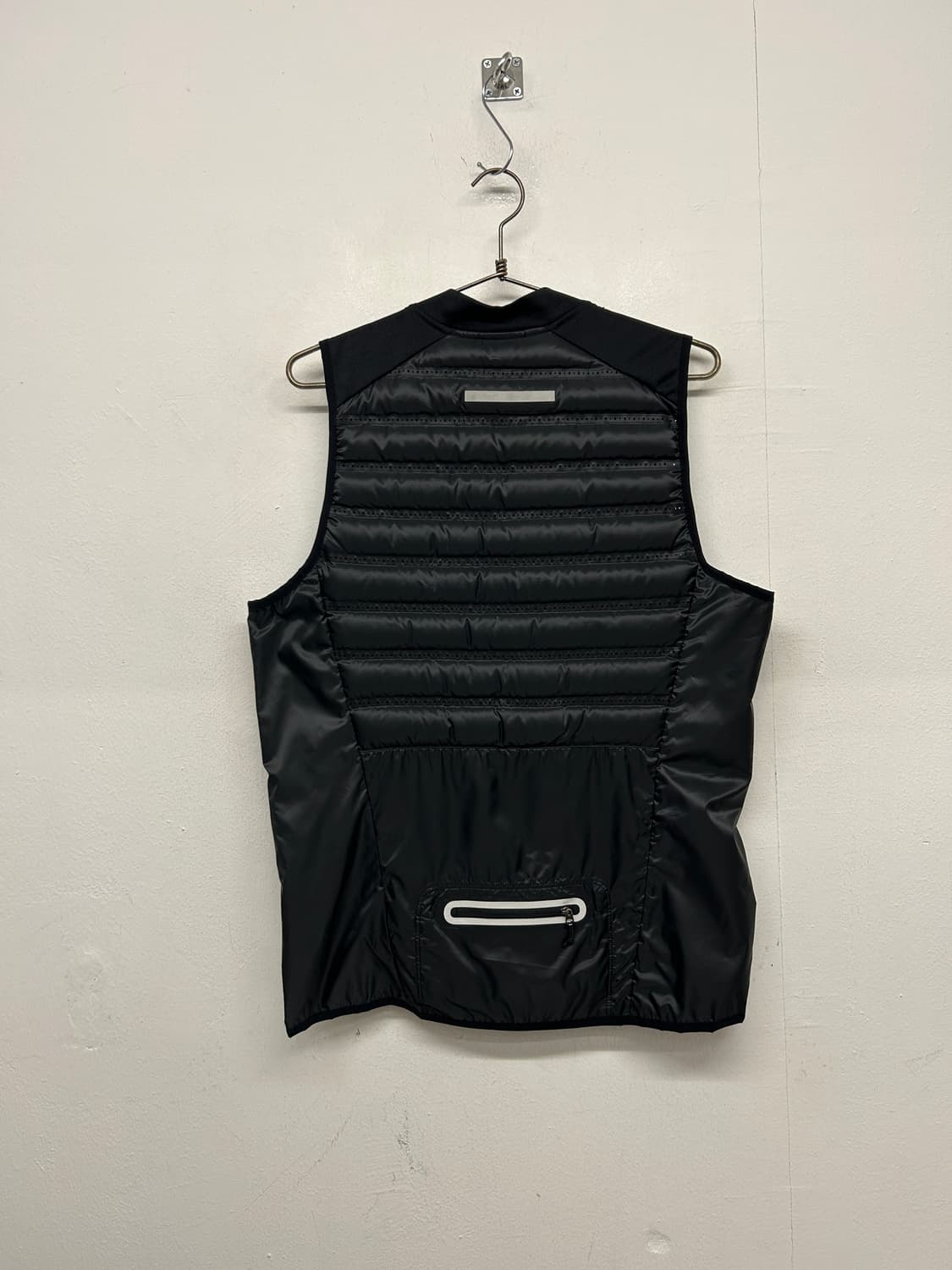 나이키 에어로 로프트 경량 러닝 베스트 상품이미지5