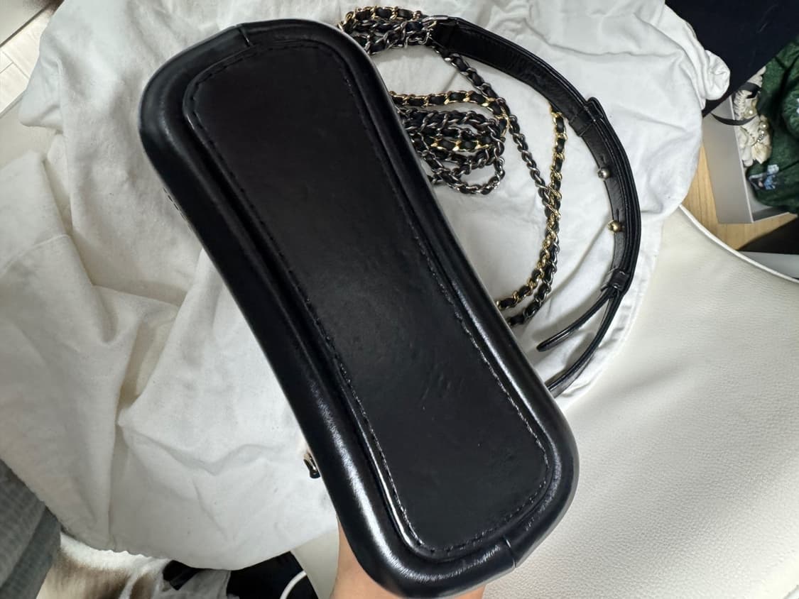 샤넬 가브리엘 호보백 스몰 28번대 상품이미지2