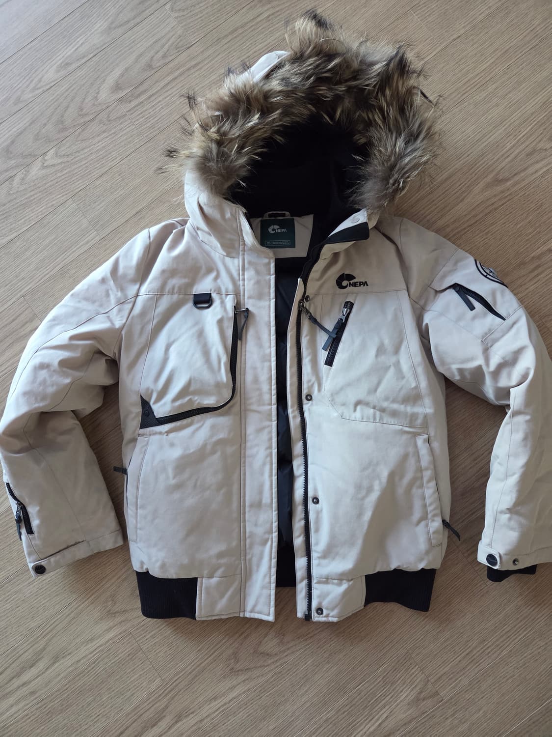 (네고가능)네파 패딩 상품이미지3