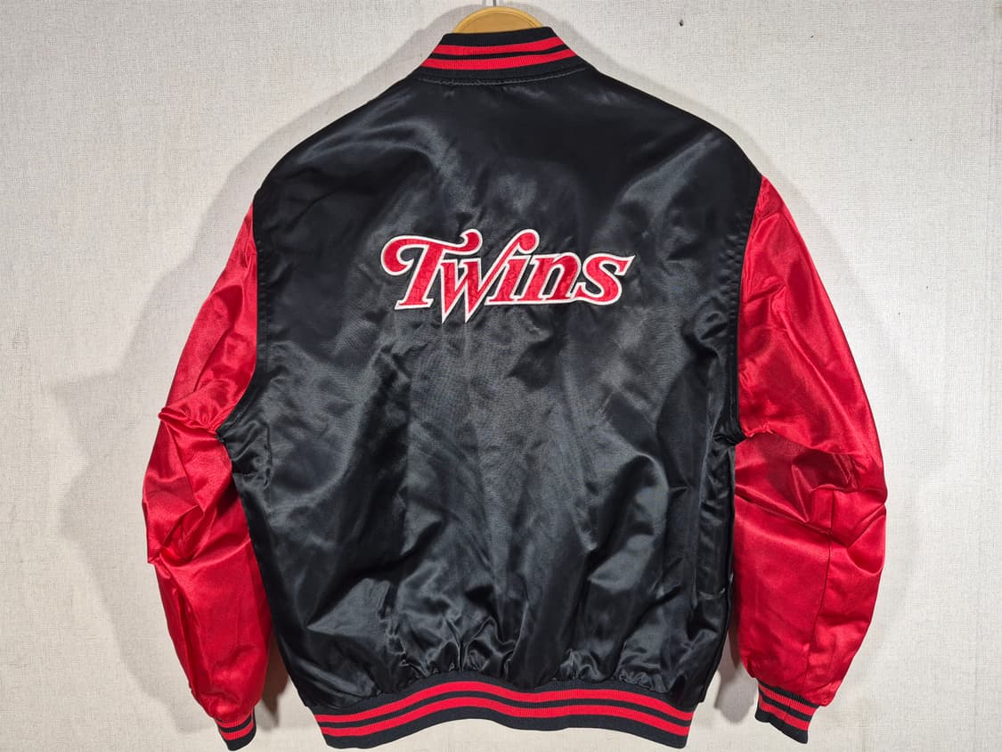 LG TWINS 엘지트윈스 94년 우승기념(80) 상품이미지2