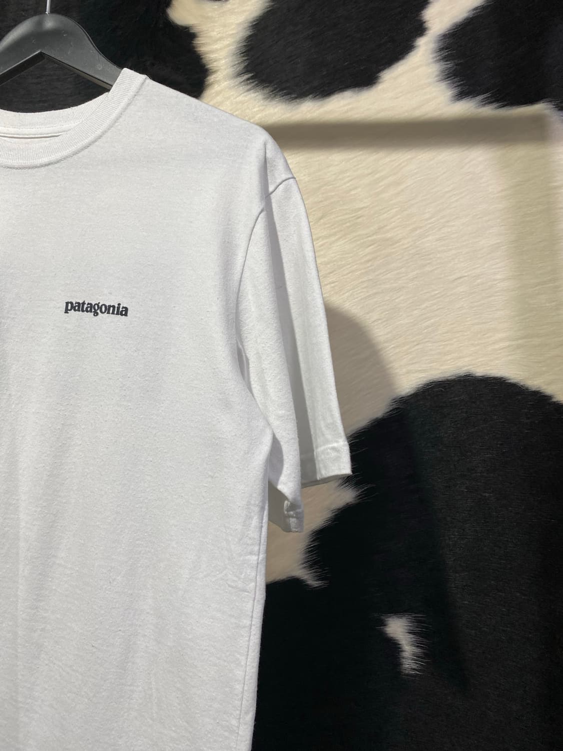 Patagonia 백로고 프린팅 디테일 반팔 티셔츠 상품이미지5