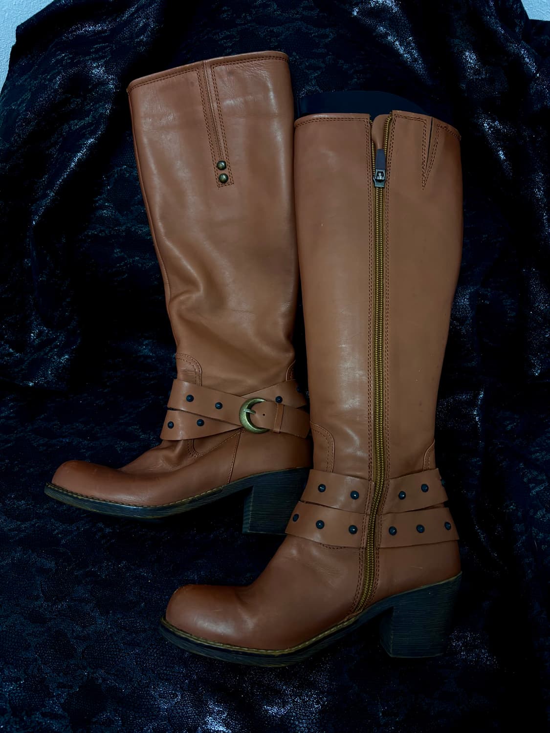 “Vintage” Y2K Mood Bondage Strap Studded 상품이미지1